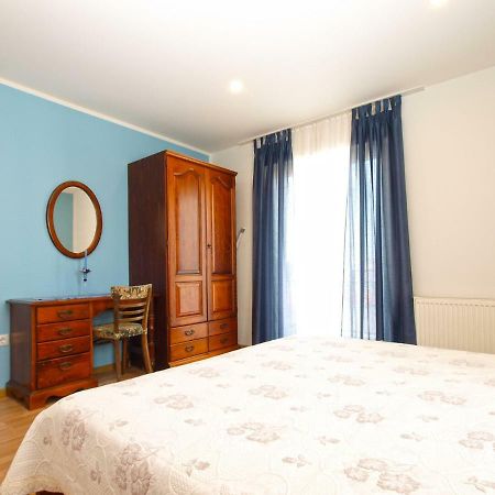 Apartments Dragica 1251 Fažana Eksteriør billede