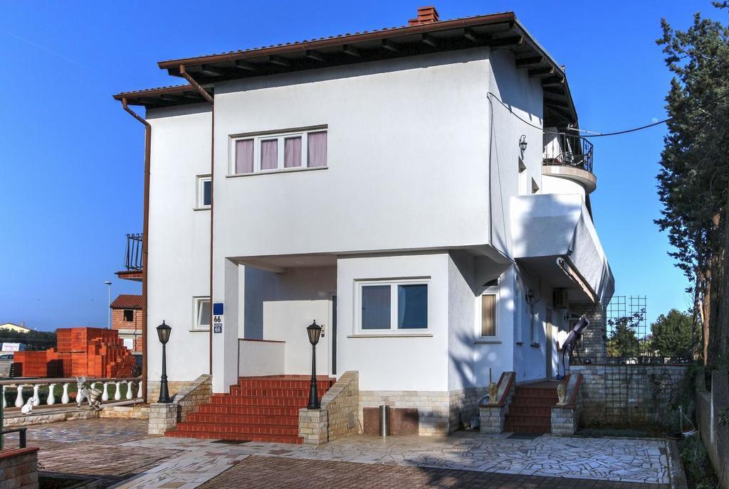 Apartments Dragica 1251 Fažana Eksteriør billede